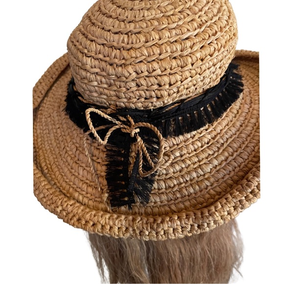 Kaminski! Y2K real deal! It’s crushable and easy to pack! I paid $250! - Picture 5 of 12